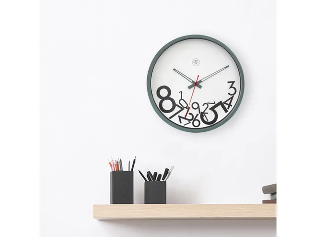Horloge murale 30cm - Silencieux - Plastique - nXt Dropped Numbers