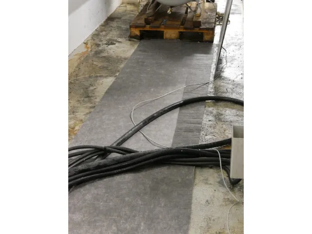 universeel vliesmateriaal,rol,LxB 38mx720mm,opnamecapaciteit 172l/VE