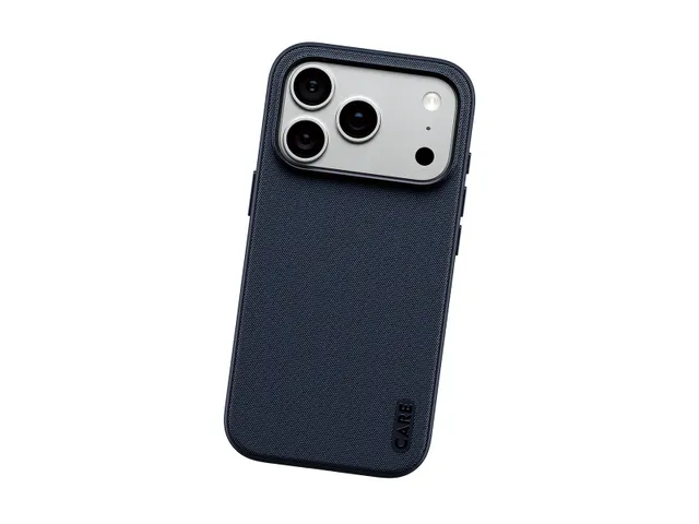 PanzerGlass CARE by Fusion Fabric Case Blue w. MagSafe iPhone 18
