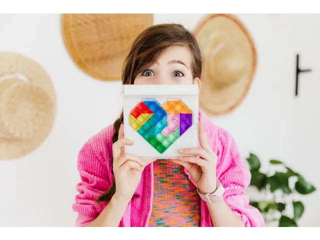 IQ Love denkspel met 120 opdrachten 7+