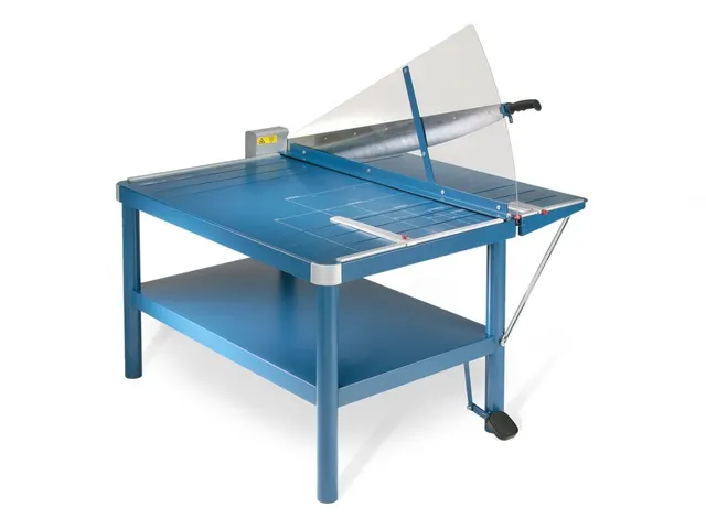 DAHLE 586 ateliersnijmachine met papiermes