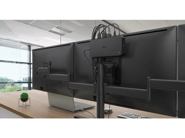 USB 3.0 / USB-C / Thunderbolt, 3x 4K Docking Station + Power Delivery