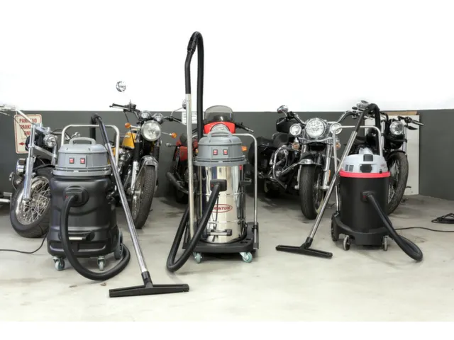 nat-droogzuigers,1300 W,luchtvolume 70l/sec,bak 45l,Werk b 450mm