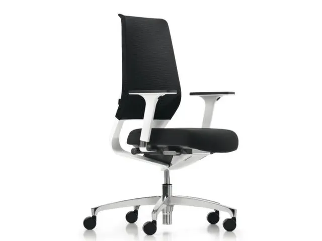 Siège De Bureau Pivotant Assise Noire Dossier Noir Hxlxp 1010-1130X49