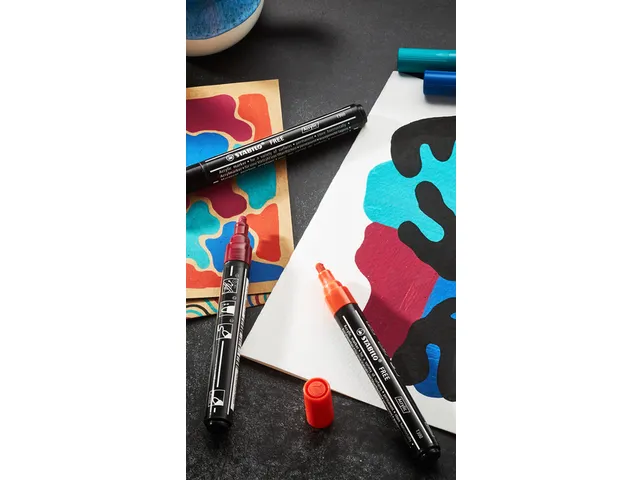 Marqueur peinture STABILO Free Acrylic Mixed Tip set 3 largeurs noir