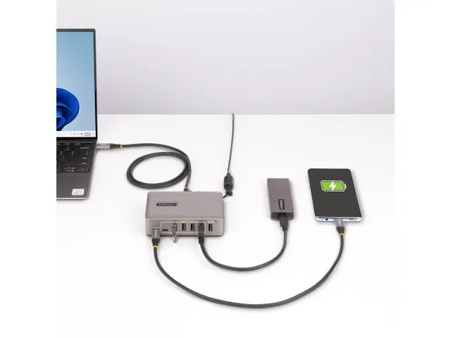 10-poorts USB-C hub desktop USB hub met 8x USB-A en 2x USB-C
