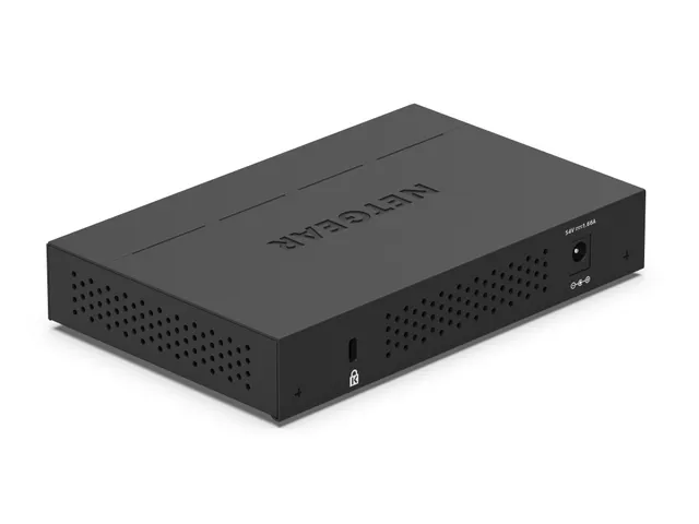 NETGEAR GS305PP, Unmanaged, Gigabit Ethernet (10/100/1000), Full duple