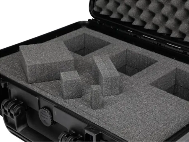 Mallette Rigide - 336x300x148mm - Avec Mousse - 14,9 L