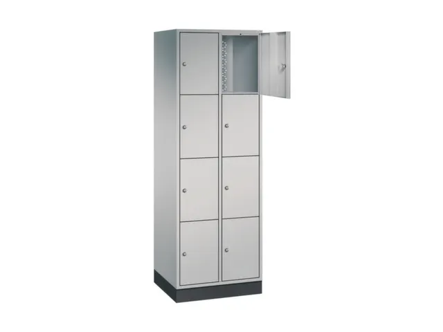lockerkast,HxBxD 1950x620x500mm,2x4vakken,cil.-slot,sokkel