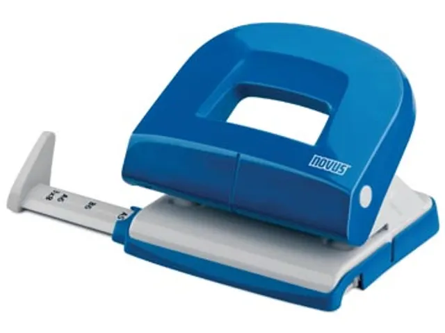 Novus Perforator E 216 2-Gaats 16vel Blauw