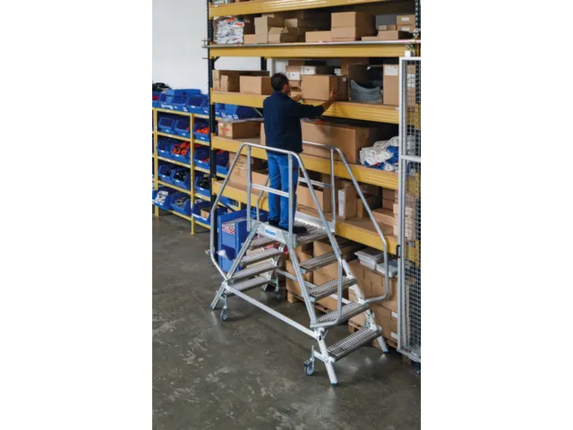 bordestrap,verrijdbaar,bordes H 1,2m,2x5treden m. R13-laag,aluminium