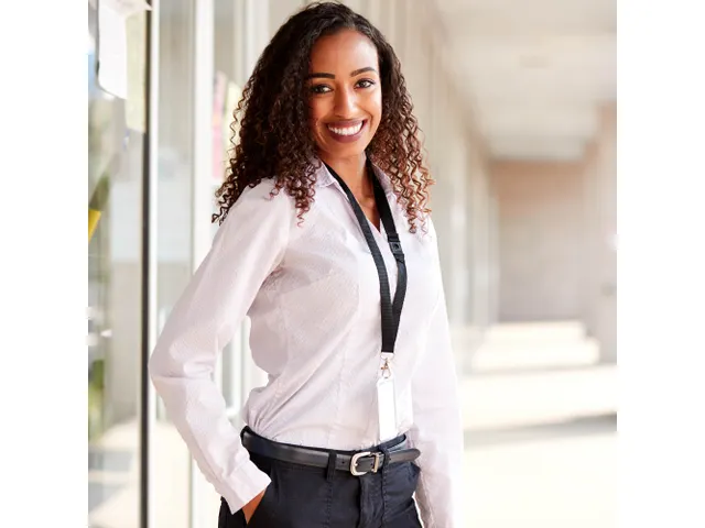 Cordon badge Europel noir 10 pièces