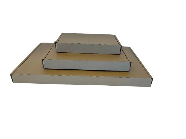 Brievenbusbox IEZZY A4 360x255x26mm karton bruin