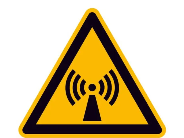 Waarschuwingsbord,Waarschuwing: Niet-Ioniserende Straling,Sticker