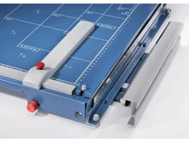 hefboomsnijmachine 565 voor A4 capaciteit: 40 vel