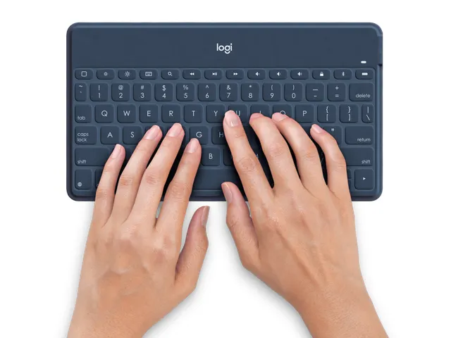 Clavier Bluetooth Logitech Keys-To-Go bleu QWERTY Anglais US