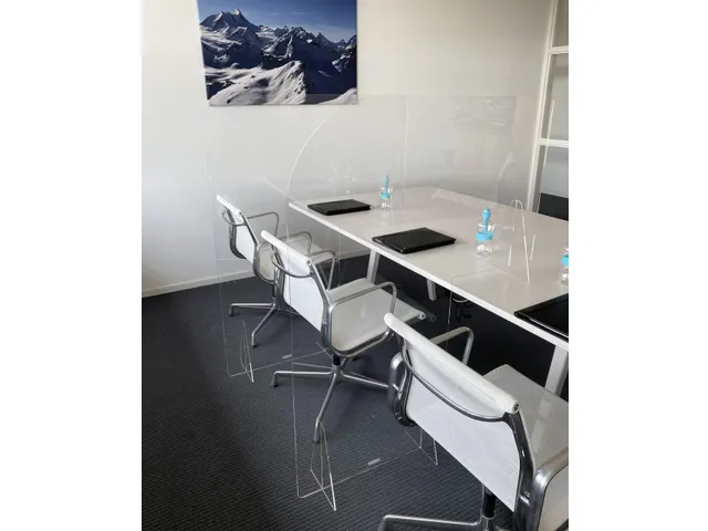 Plexiglas vergaderboogscherm 140x105cm