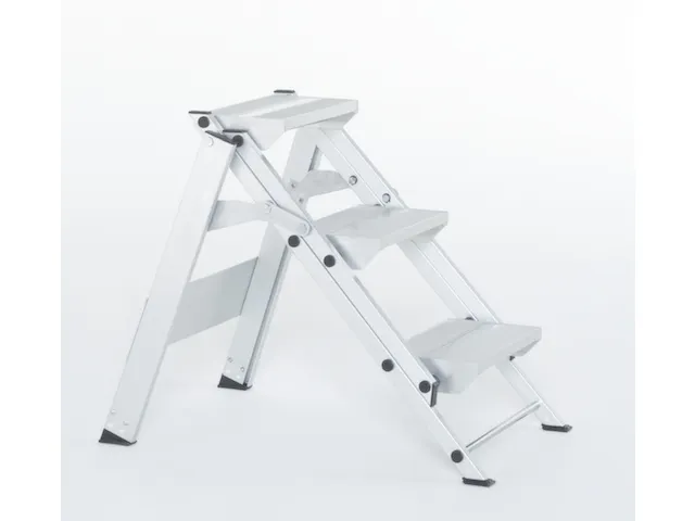 veiligheidstrap,eenzijdig,3treden,Stand H 0,66m,licht metaal