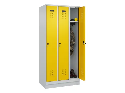 locker,HxBxD 1950x900x500mm,3vak,vak B 300mm,draaigrendel,sokkel