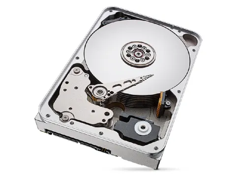 12 TB, SATA 6Gb/s, 26.11 x 101.85 x 146.99 mm, 670 g