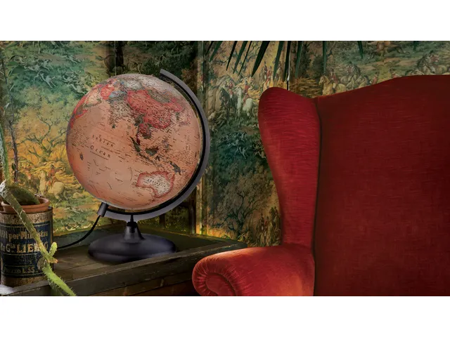 globe Basic A2 30cm doorsnee Engelstalig