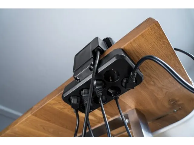 Stekkerdoos Brennenstuhl Estilo bureau duplex 10-voudig 1 USB C, 1 USB