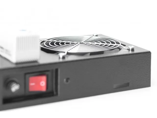 Dakventilatorunit voor 483 mm (19 inch) wandbehuizing Zwart