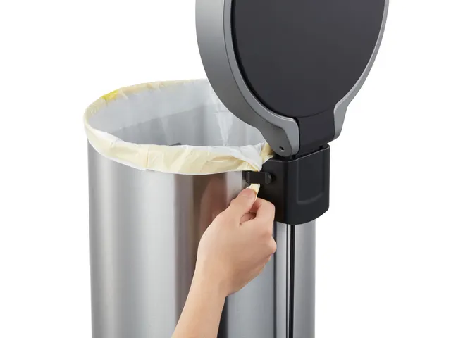 Aria pedaalemmer rond 35 Liter mat RVS