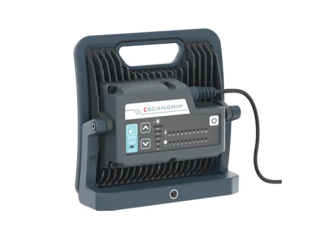 acculamp,behuizing gegoten aluminium,1 LED,3000lumen,draaggreep