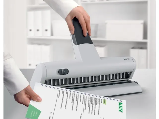 Perforator Leitz 5115 heavy duty 23-gaats 15vel zilver