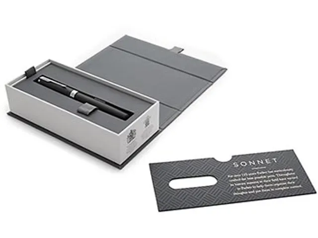 Parker Sonnet vulpen Matte Black GT medium punt in Giftbox