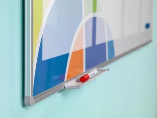 Whiteboard Bedrukt Eigen Ontwerp 90x120cm Softline 8mm alu-profiel - 8