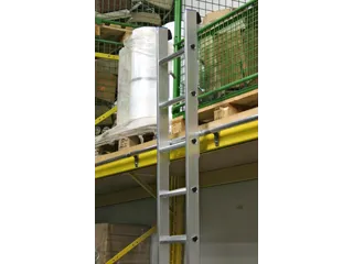 Stellingladder Aluminium 4Haken 10Treden Boom L 2.70M - 3