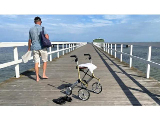 TrustCare Lichtgewicht rollator Let's Go Out Beige/Zilver