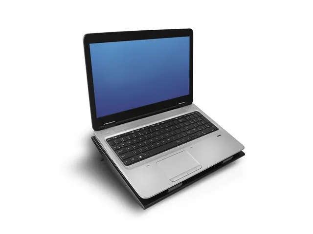 Laptopstandaard ACT 2 standen met ventilator 4-p hub