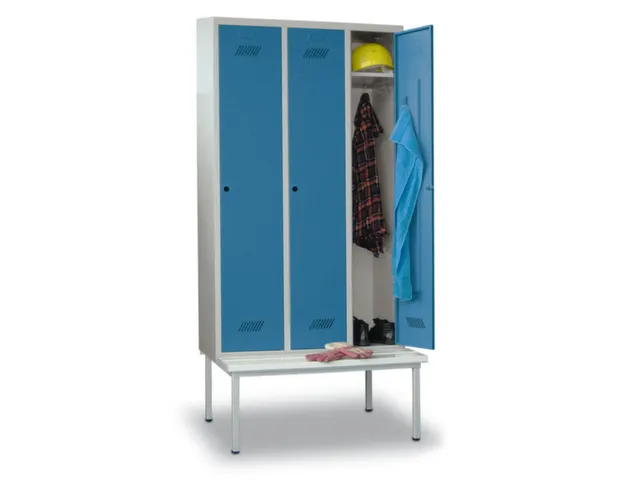 locker met bank,HxBxD 2150x1200x500mm,3vak,RAL7035,front RAL5012