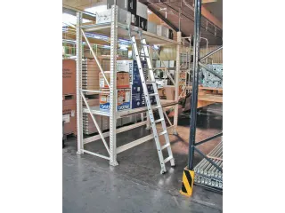 verrijdbare stellingladder,balk L 2,7m,v. H tot 2,83m,10,treden - 4