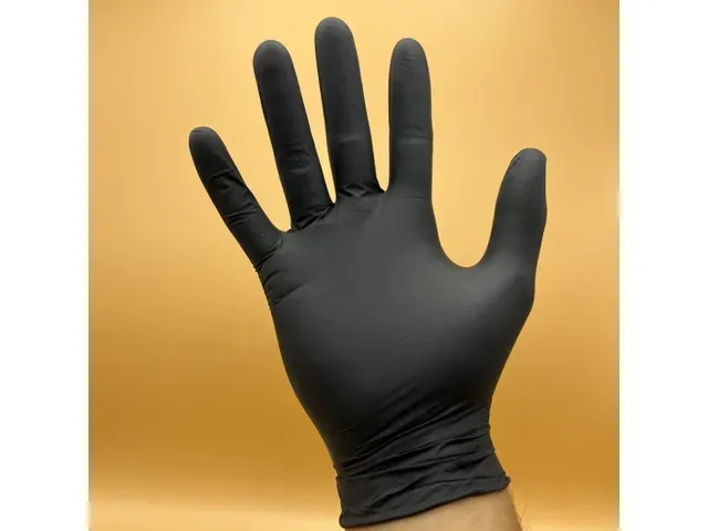Gant nitrile non poudré Taille S noir 100 pièces