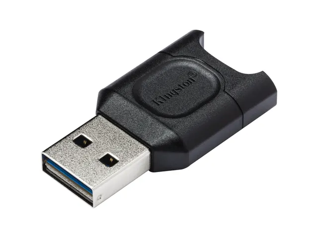 USB A, USB 3.2 Gen 1, UHS-II, 4.57 g