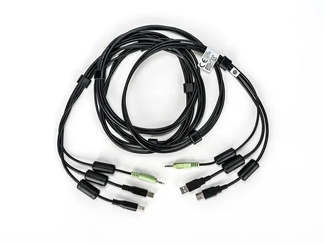 Vertiv Avocent CBL0133, 3 m, USB, USB, USB, 2-USB, 1-3.5mm, 2-USB, 1-3