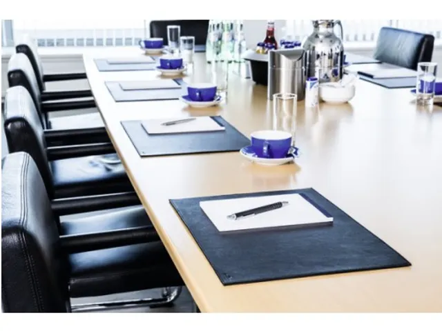 Lederen schrijfonderlegger voor vergaderzalen 42x30 zwart