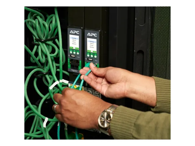 APC NetShelter Rack PDU Advanced, Contrôlé, 3PH, 22,1kW 400V 32A ou