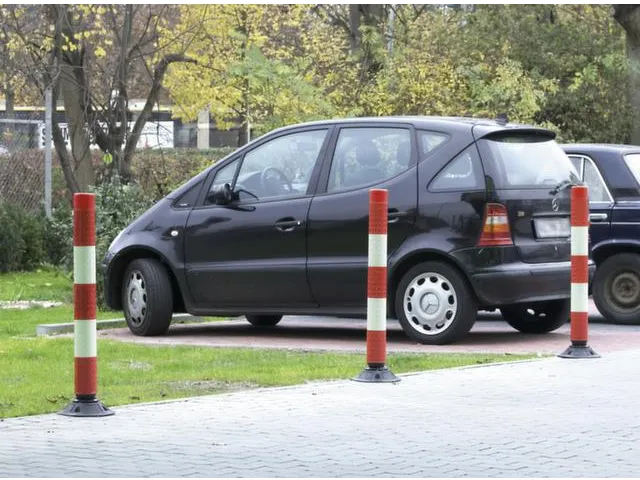 Afzetpaal 1000x 100mm Retroreflecterend Overrijdbaar Zelfoprichtend