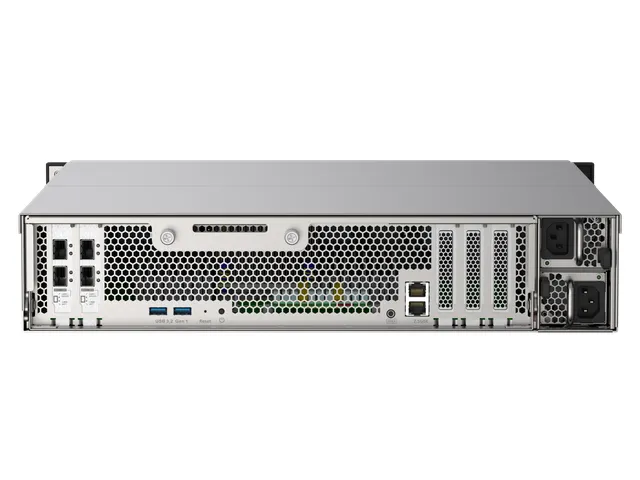24 x 2.5 inch, AMD EPYC 7232P, 64 GB RDIMM DDR4 ECC, 5GB Flash, LAN, 2