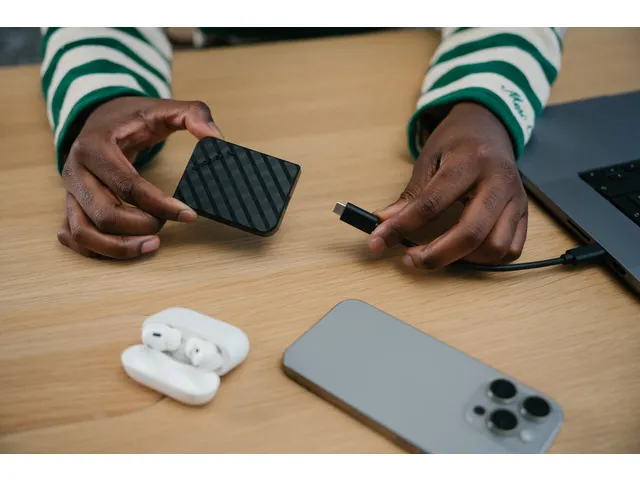 Store'N Go Mini Diamond SSD 2TB 32026 USB-C 3.2 Gen2 external