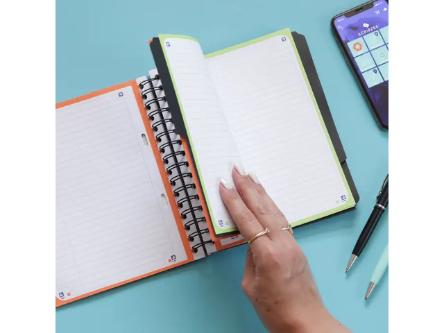 Projectboek Oxford School A4+ lijn 4-gaats 240 pagina's 80gr aqua