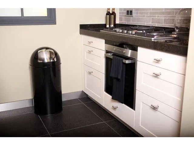 Afvalbak Pushcan 40 Liter Mat Zwart