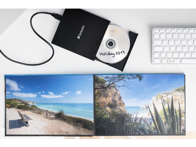 Verbatim External Slimline Writer 43886 Cd/Dvd Usb-C Black