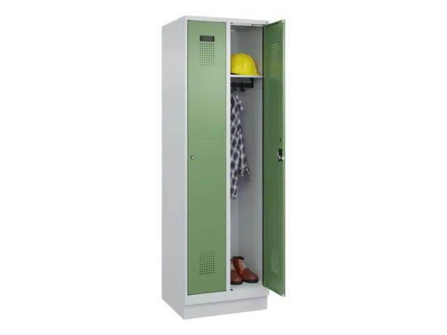 locker,HxBxD 1950x600x500mm,2vak,vak B 300mm,cil.-slot,sokkel
