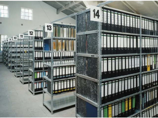 dossierstelling,grondveld,HxBxD 2900x1000x300mm,vaklast 60kg